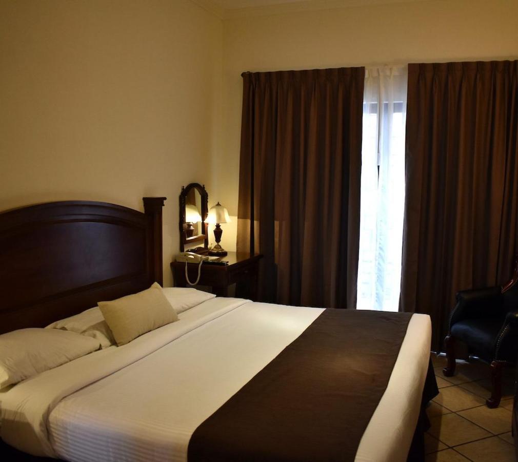 Hotel Sand'S San Luis San Luis Potosí Exteriör bild
