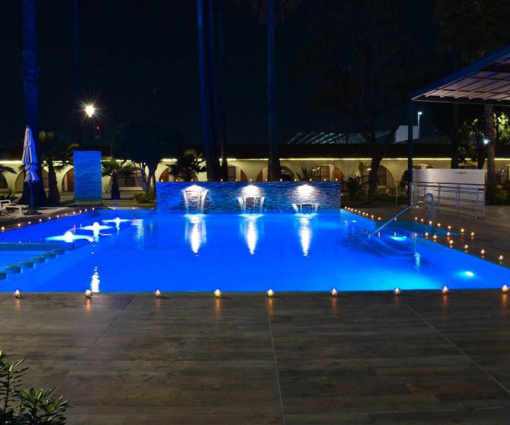 Hotel Sand'S San Luis San Luis Potosí Exteriör bild